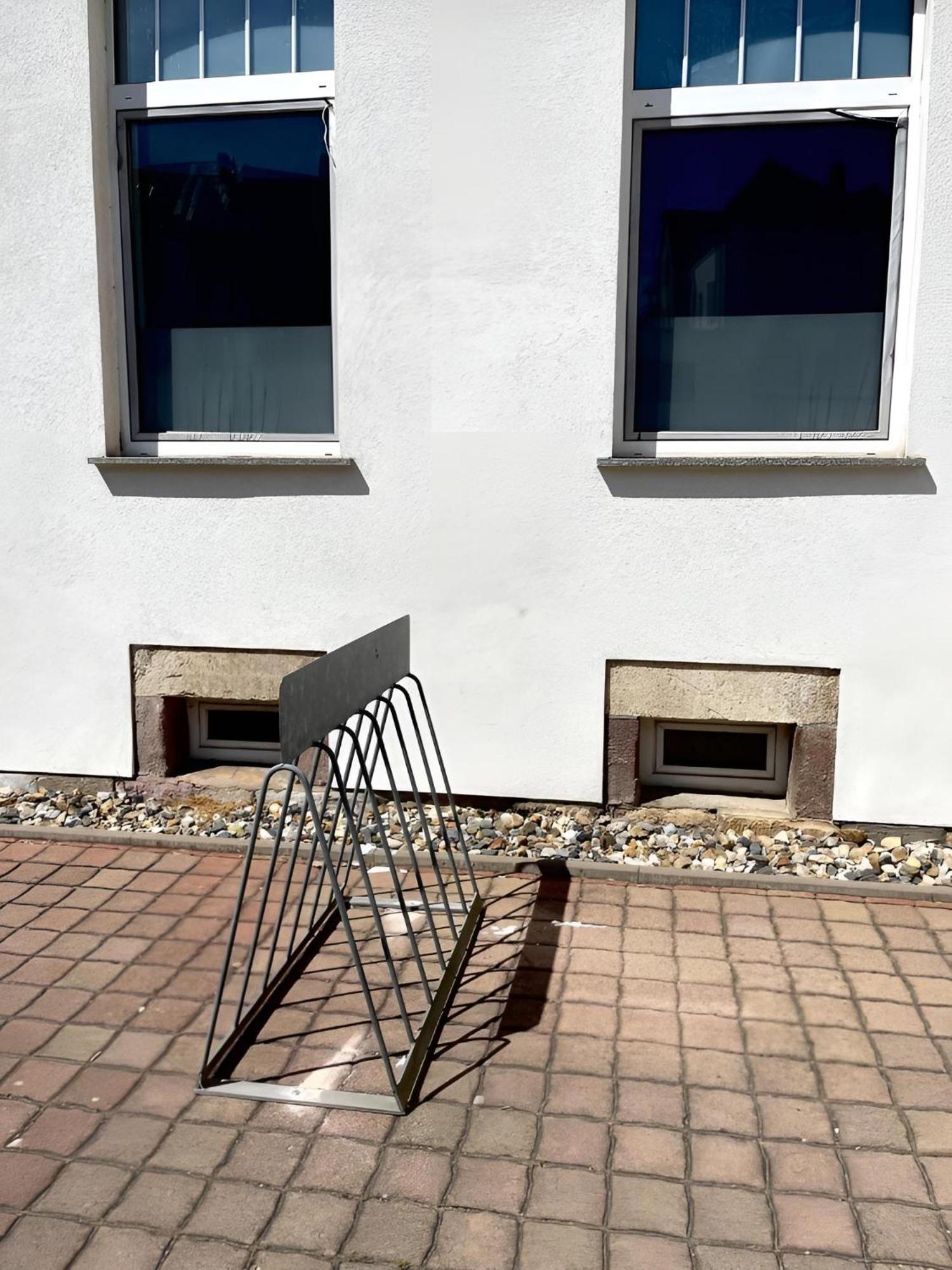 Raha Apartments - Modernes Studio-Apartment - Hbf - Gratis Parkplatz Erfurt Kültér fotó