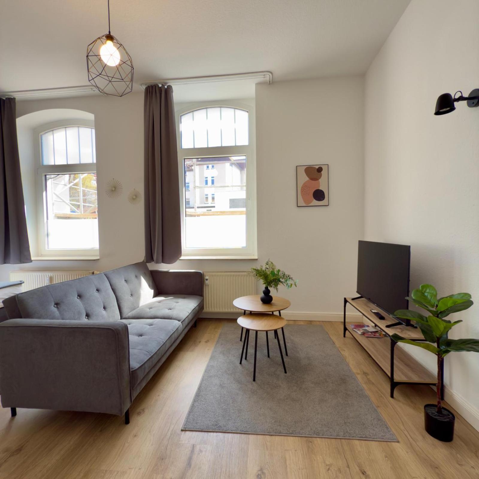 Raha Apartments - Modernes Studio-Apartment - Hbf - Gratis Parkplatz Erfurt Kültér fotó
